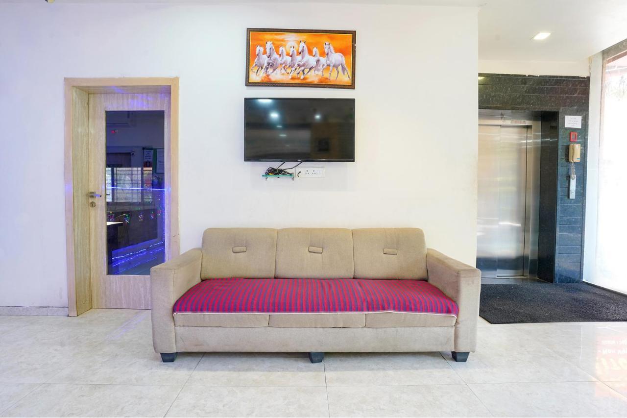 Fabhotel Regent Inn - Nr Skywalk Bridge Pimpri-Chinchwad Kültér fotó